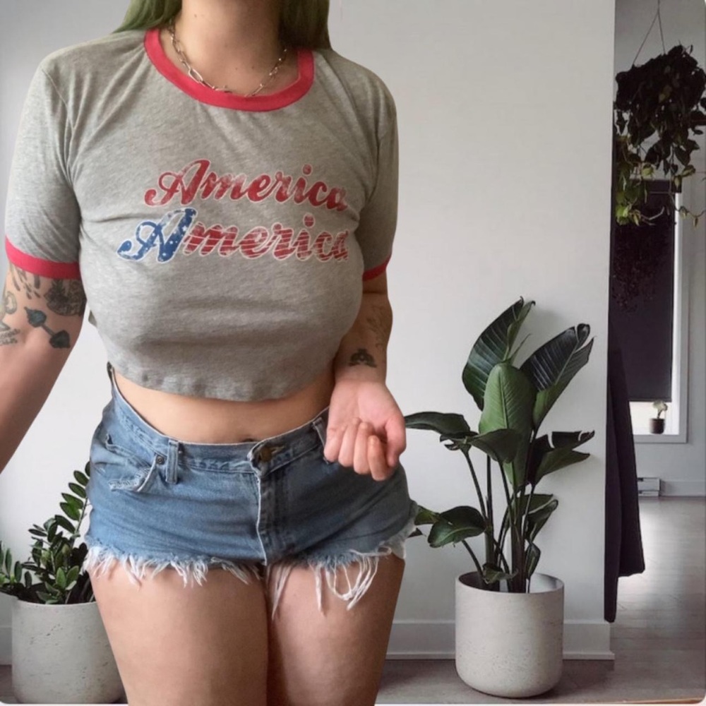 Emma + Sam America America Cropped Ringer Oversized Graphic Tee Grey Small